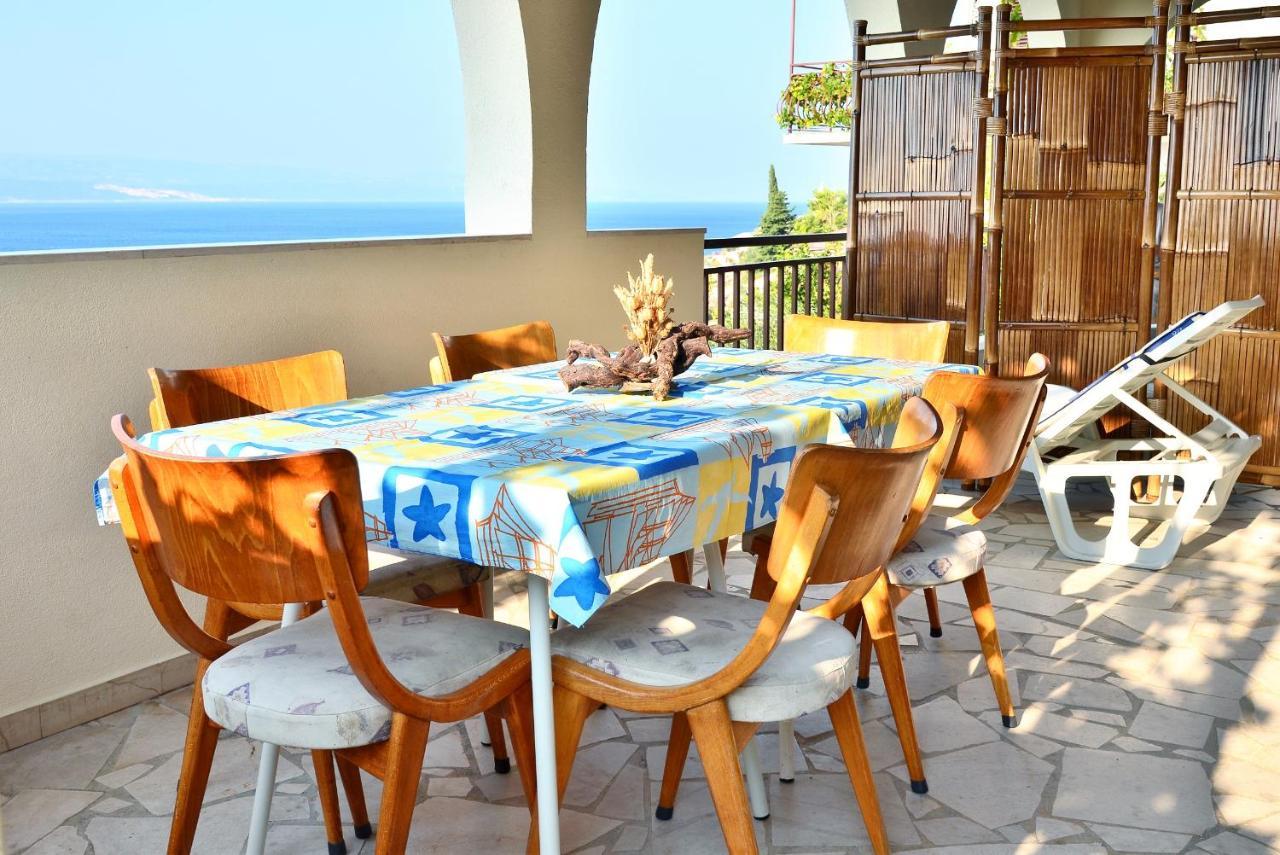 Apartments By The Sea Pisak, Omis - 658 Mimice Exterior foto